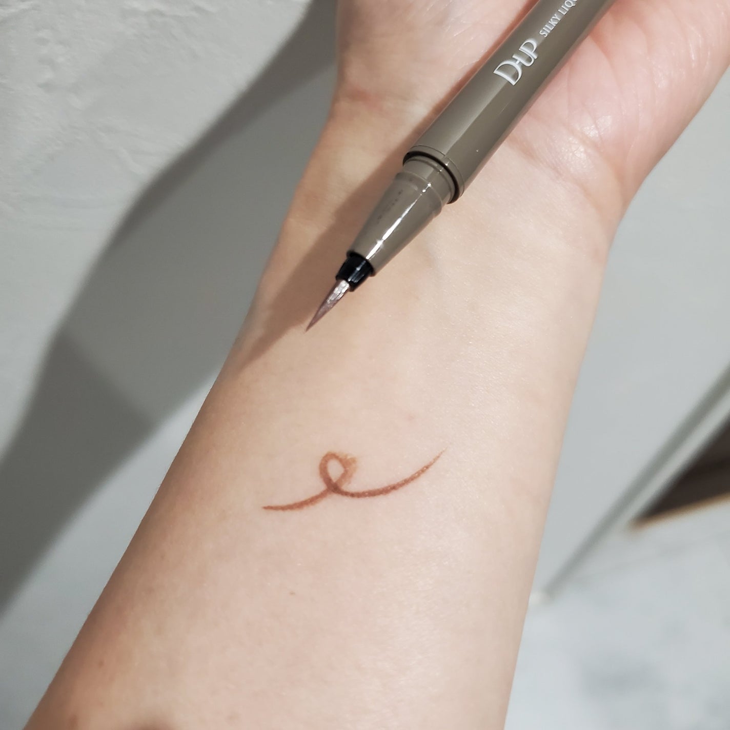 シルキーリキッドアイライナーWP/D-UP/リキッドアイライナーを使ったクチコミ(3枚目)