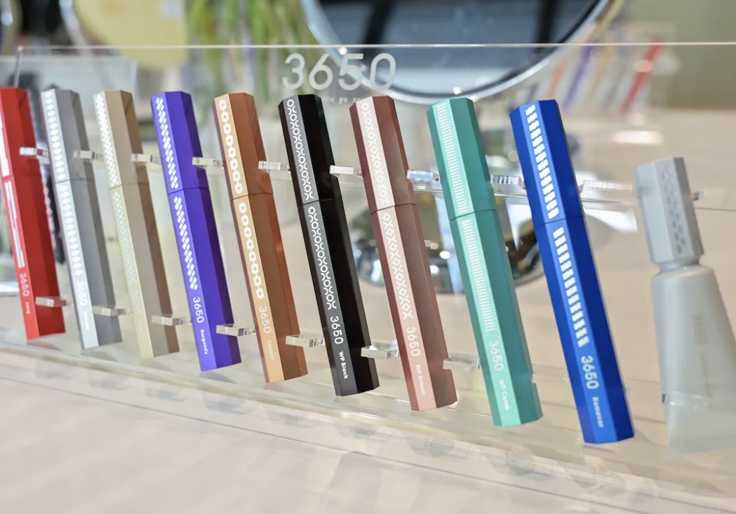 リキッドアイライナー  バーガンディー(Burgundy)/3650/リキッドアイライナーを使ったクチコミ（3枚目）