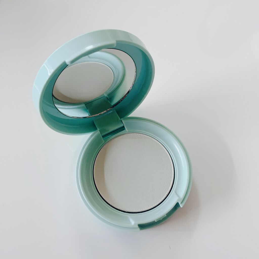 オイルコントロールパウダー＜医薬部外品＞/ファンケル/プレストパウダーを使ったクチコミ（2枚目）