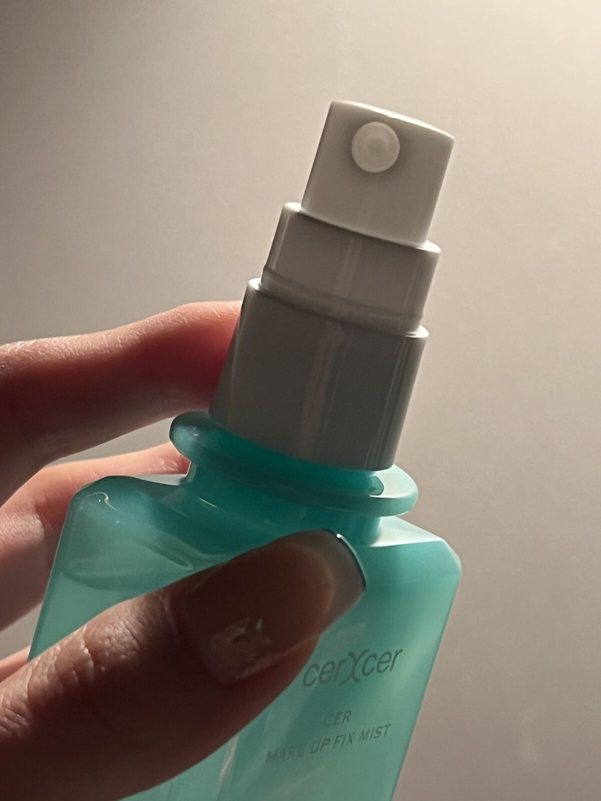 メイクアップフィックスミスト/cerXcer/フィックスミストを使ったクチコミ（2枚目）
