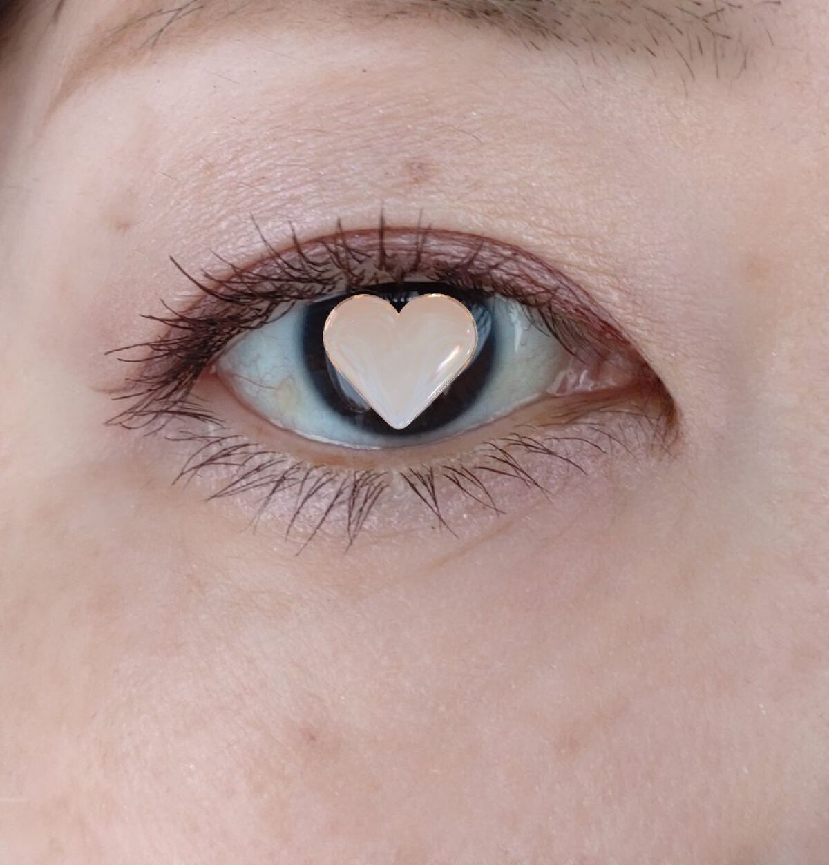 シルキースフレアイズ/キャンメイク/アイシャドウパレットを使ったクチコミ（3枚目）