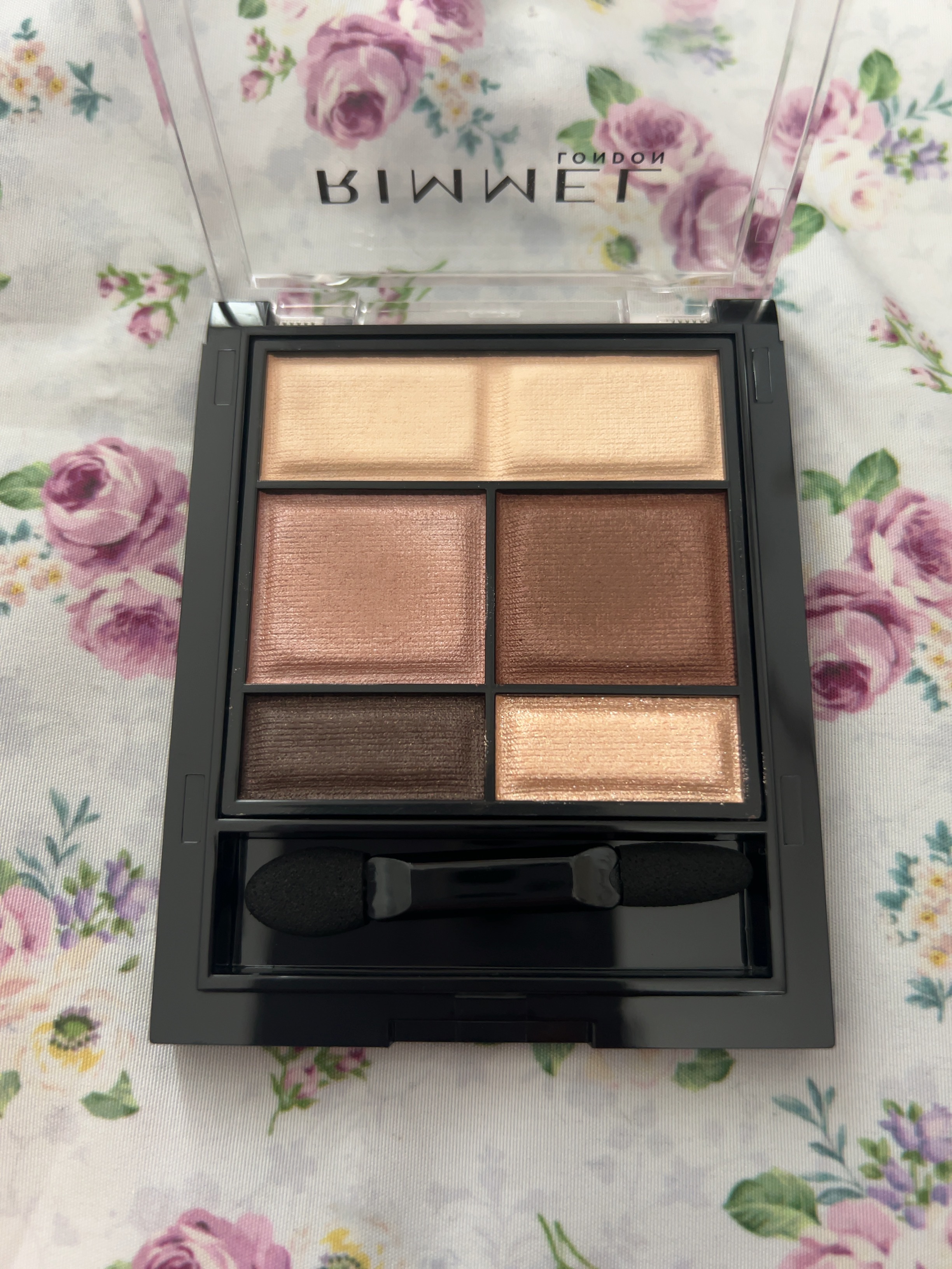 ワンダー スウィート アイシャドウ ソフトマット 003 ラズベリーラテショコラ/リンメル ロンドン/アイシャドウパレットを使ったクチコミ（1枚目）