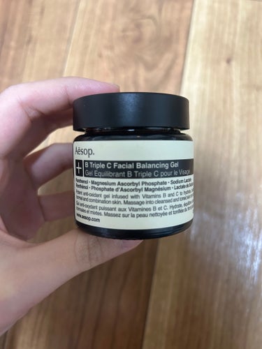 Aesop B トリプル C バランシングジェルのクチコミ「買って損した🤦🏼‍♀️

Aesop
B トリプル C バランシングジェル

ネット配信の効果.....」（1枚目）