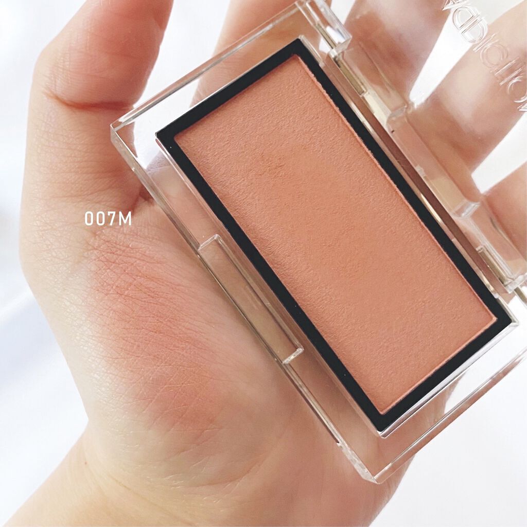 アディクション ザ ブラッシュ マット/ADDICTION/パウダーチークを使ったクチコミ（2枚目）