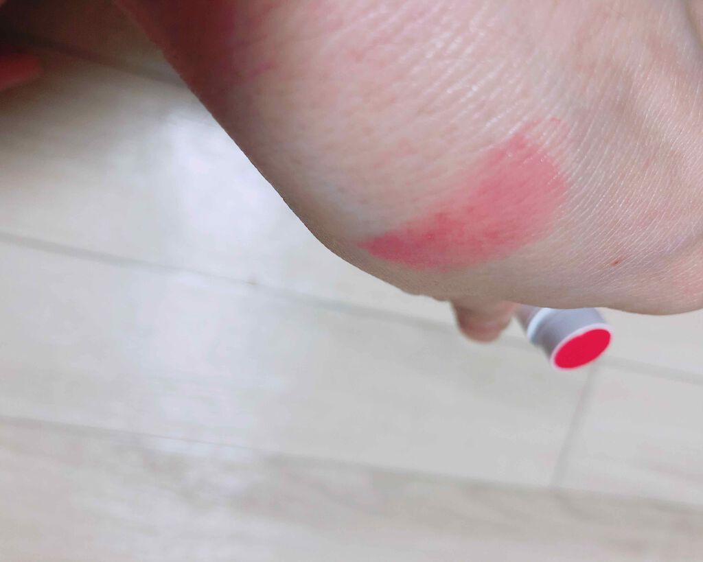 オーガニックスイーツリップ 11 ピンクグアバ/アクア・アクア/リップケアを使ったクチコミ（2枚目）