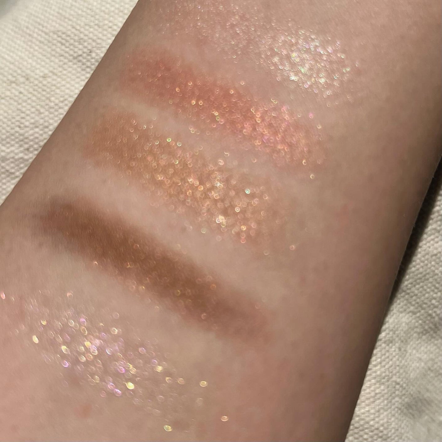 インウイ アイズ/INOUI/アイシャドウパレットを使ったクチコミ(4枚目)