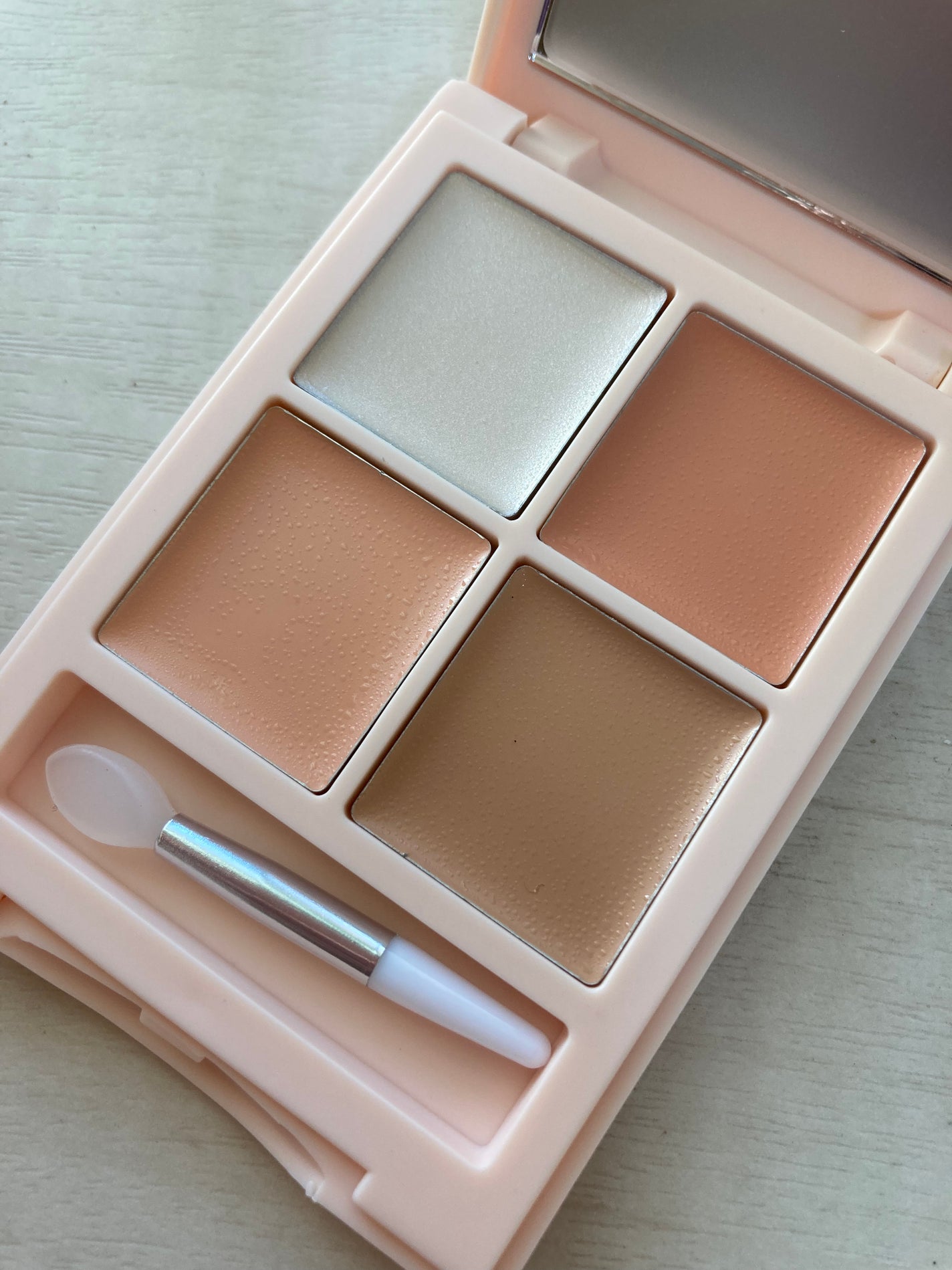 トーンアップ&カバー コンシーラーパレット/Kirei&co./パレットコンシーラーを使ったクチコミ(2枚目)