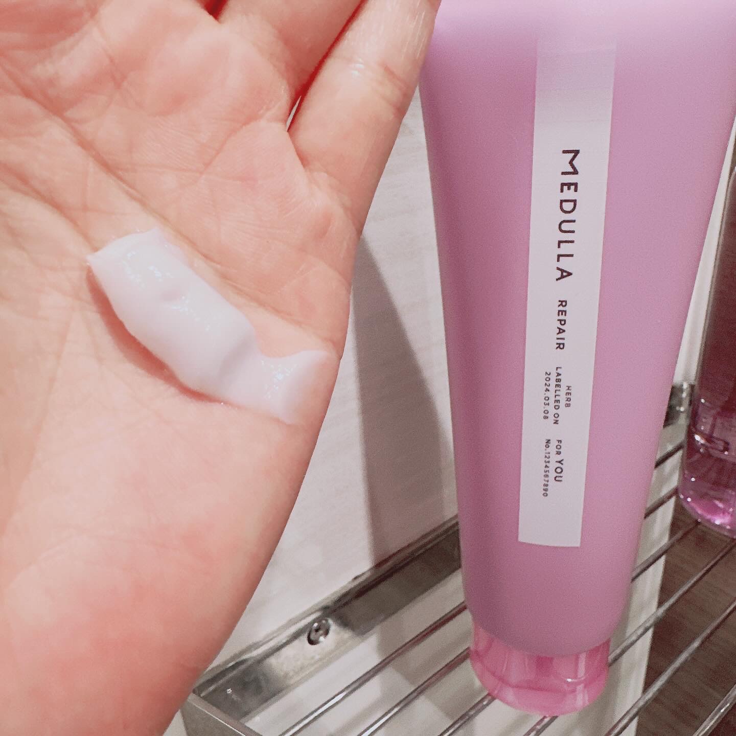 SHAMPOO & REPAIR/MEDULLA/市販シャンプーを使ったクチコミ（3枚目）