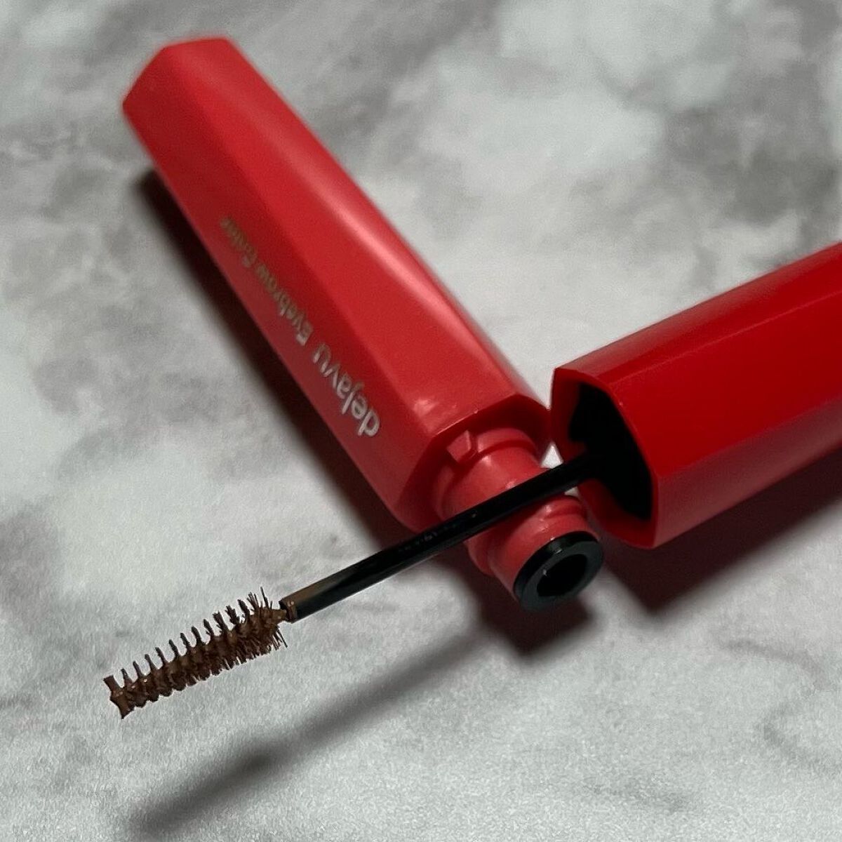 フィルム眉カラー/デジャヴュ/眉マスカラを使ったクチコミ(4枚目)