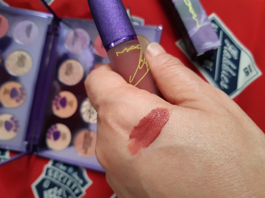 パウダー キス リキッド リップカラー ピンク ローゼズ(限定）（M･A･C X L COLLECTION）/M・A・C/口紅を使ったクチコミ（3枚目）