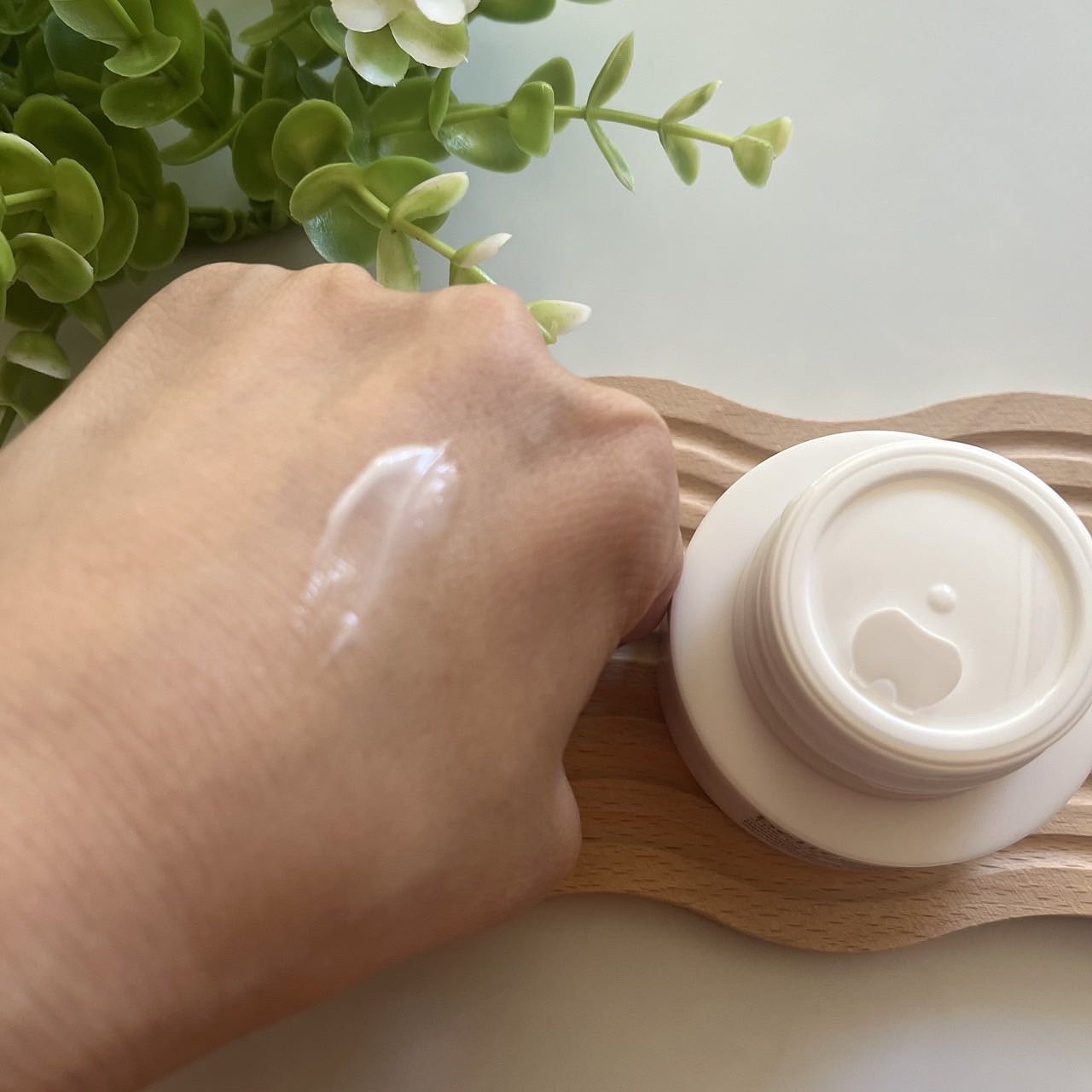 ザトゥルークリームモイスチャライジングバーム/belif/フェイスクリームを使ったクチコミ（3枚目）