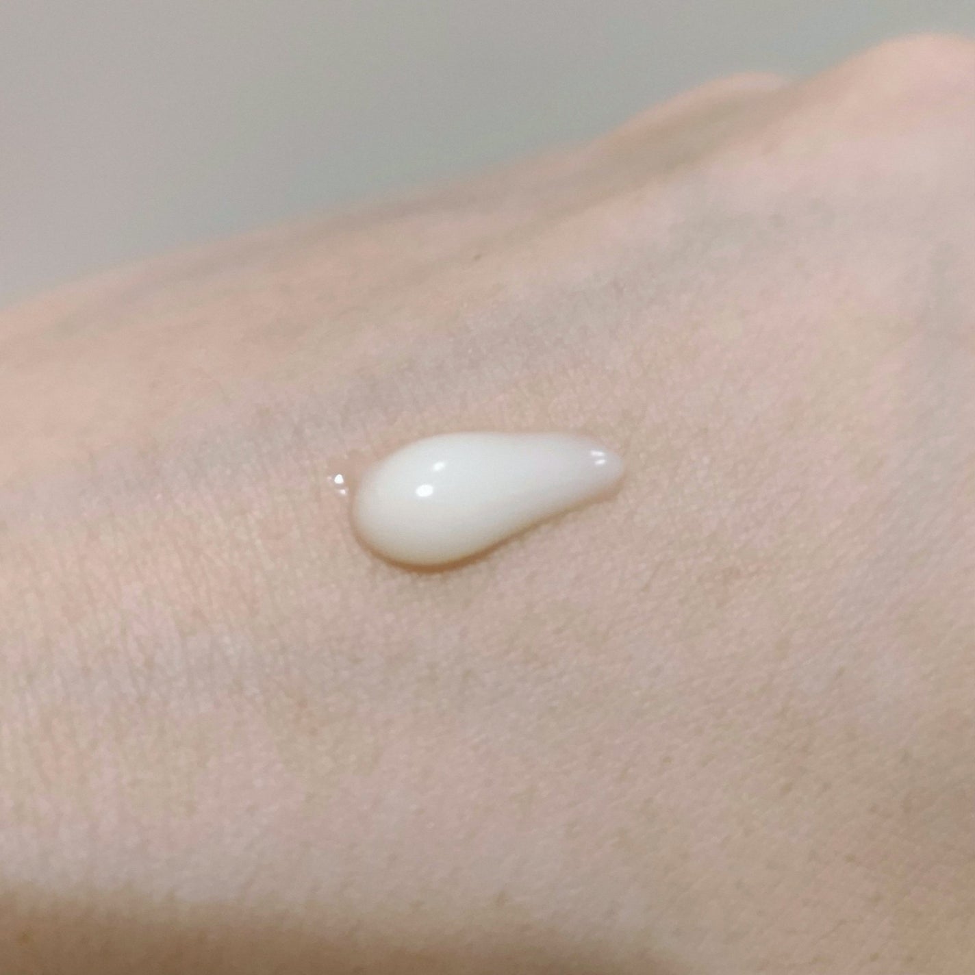 ハリーハリー 薬用おとなの美くびクリーム リッチ(医薬部外品)/ハリーハリー/ネック・デコルテケアを使ったクチコミ(5枚目)