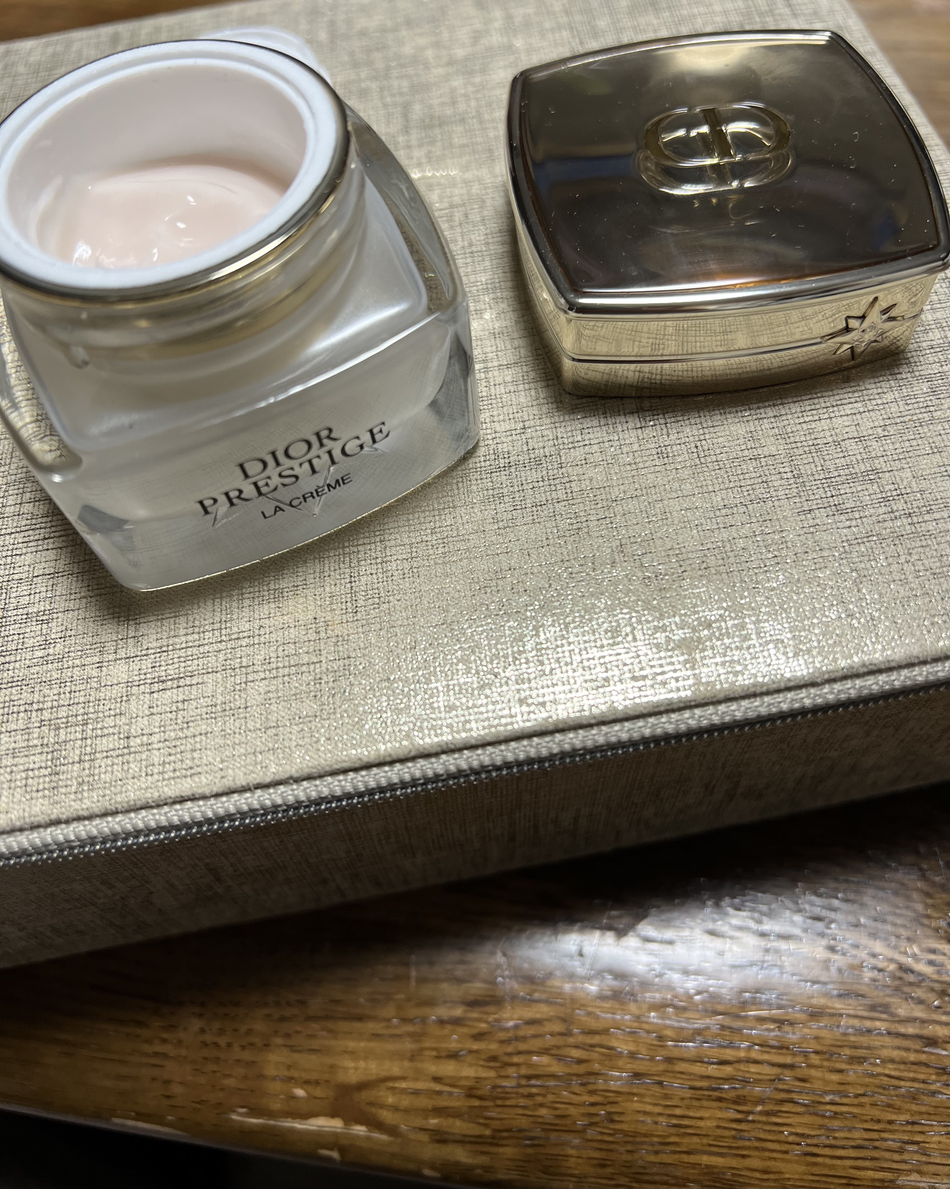 プレステージ ラ クレーム N 15mL/Dior/フェイスクリームを使ったクチコミ（2枚目）