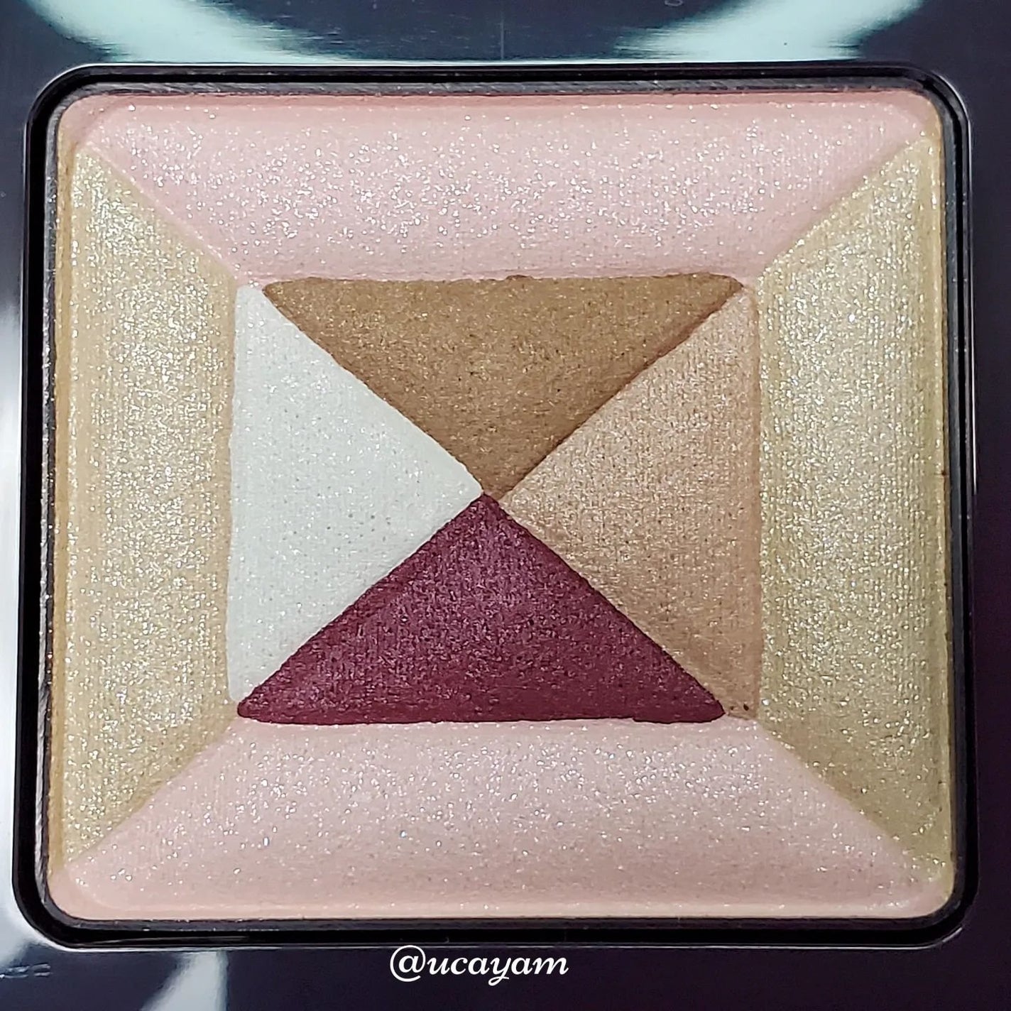 コンスピキュアス アイズ リミテッドコレクション b/Amplitude/単色アイシャドウを使ったクチコミ(2枚目)