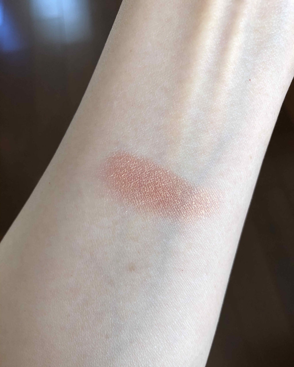 スモール アイシャドウ エクスペンシブ ピンク/M・A・C/単色アイシャドウを使ったクチコミ（3枚目）