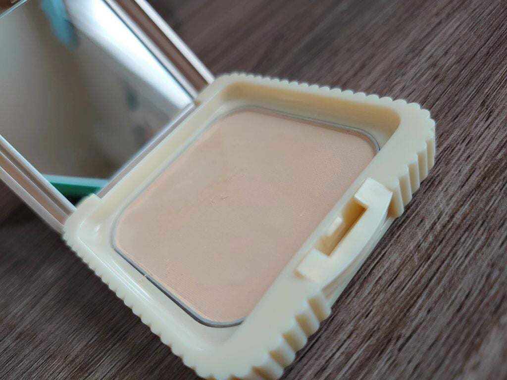 マシュマロフィニッシュファンデーション/キャンメイク/パウダーファンデーションを使ったクチコミ(2枚目)