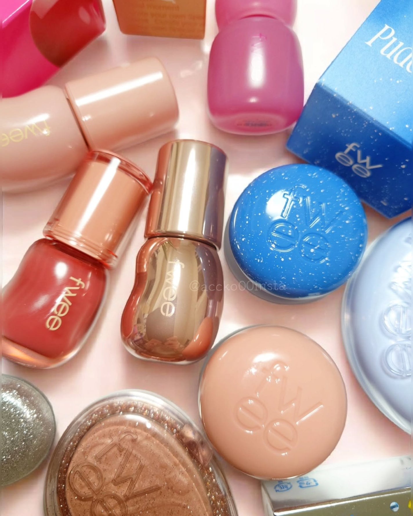 フィー 3Dボリューミンググロス/fwee/リップグロスを使ったクチコミ(1枚目)