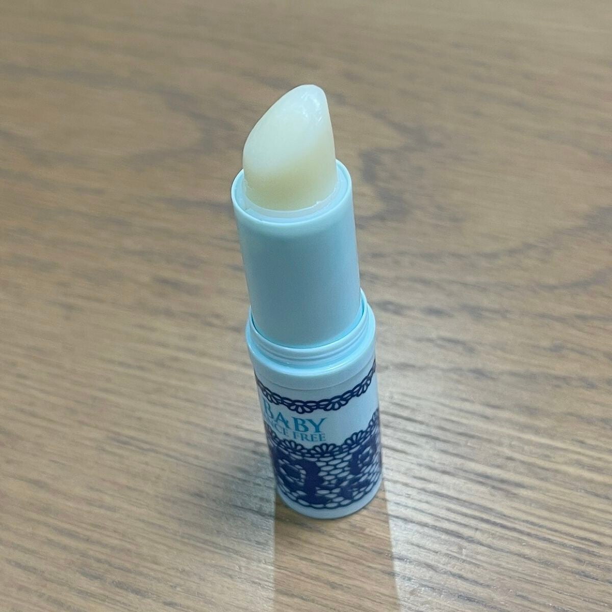 リップベビーナチュラル 無香料/メンソレータム/リップクリームを使ったクチコミ(2枚目)