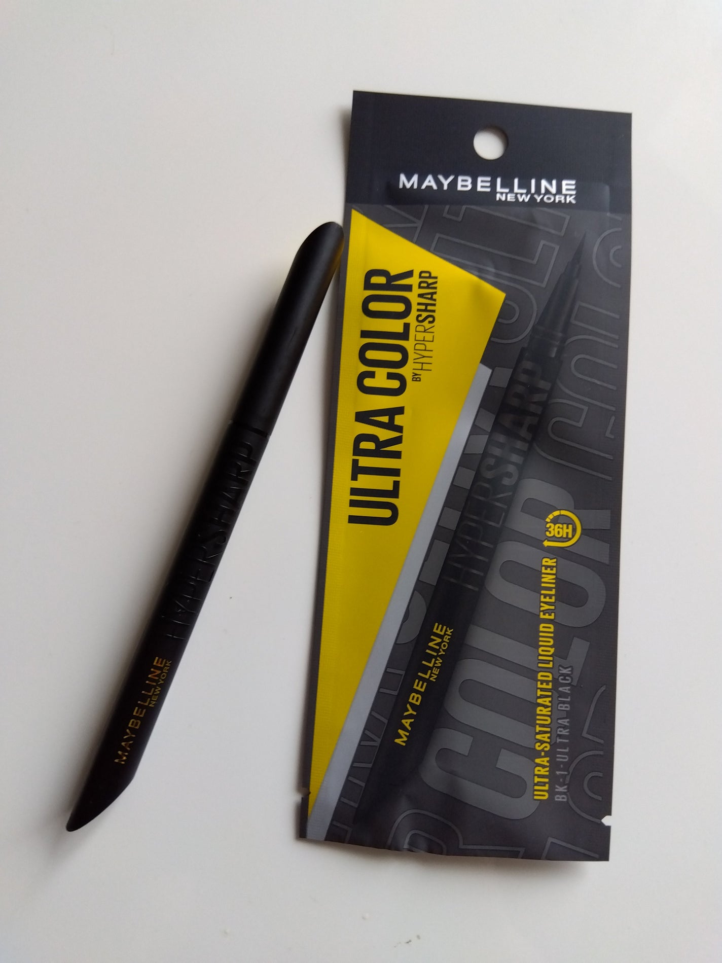 ウルトラカラー アイライナー/MAYBELLINE NEW YORK/リキッドアイライナーを使ったクチコミ(1枚目)