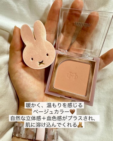 リュクス アイシャドウ リッチスパークル 02 サンフレア/BOBBI BROWN/シングルアイシャドウを使ったクチコミ（2枚目）