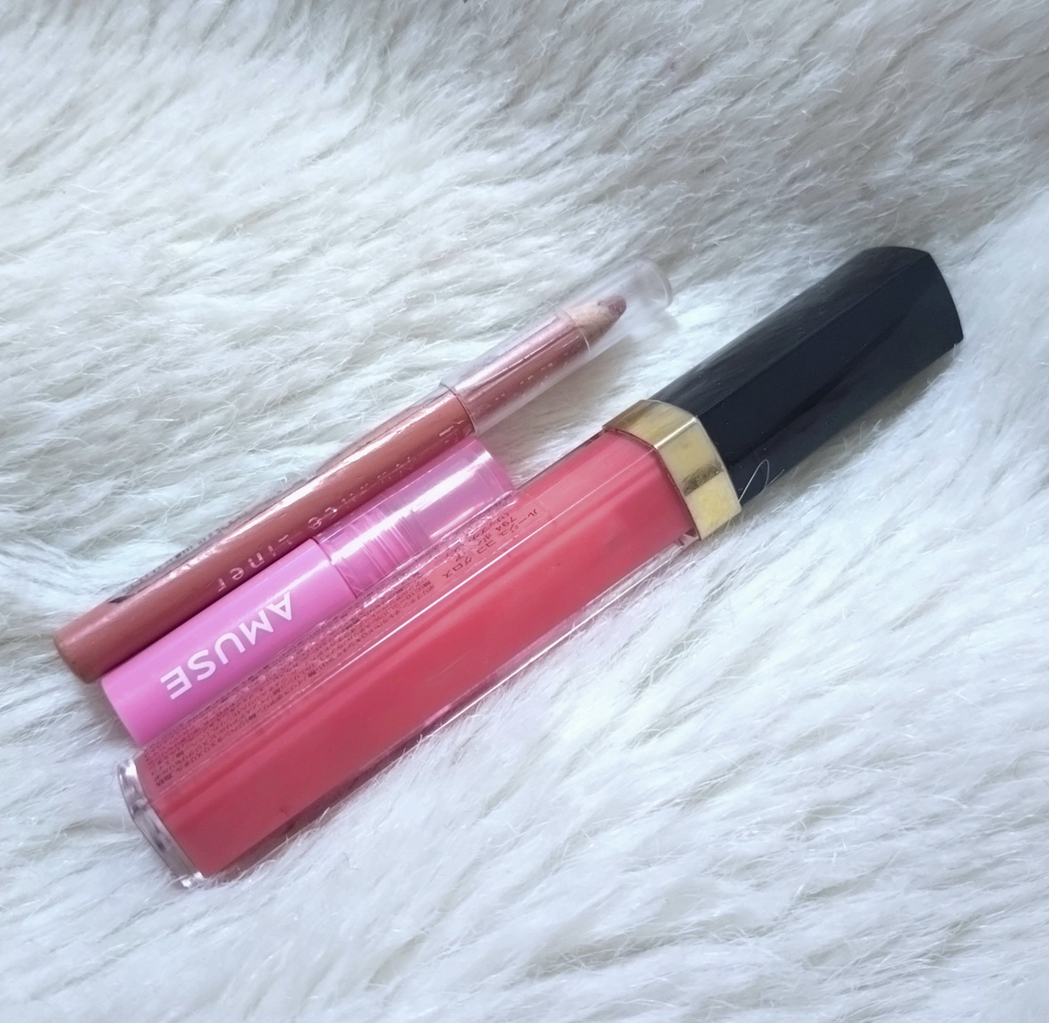 ルージュ ココ グロス/CHANEL/リップグロスを使ったクチコミ（2枚目）