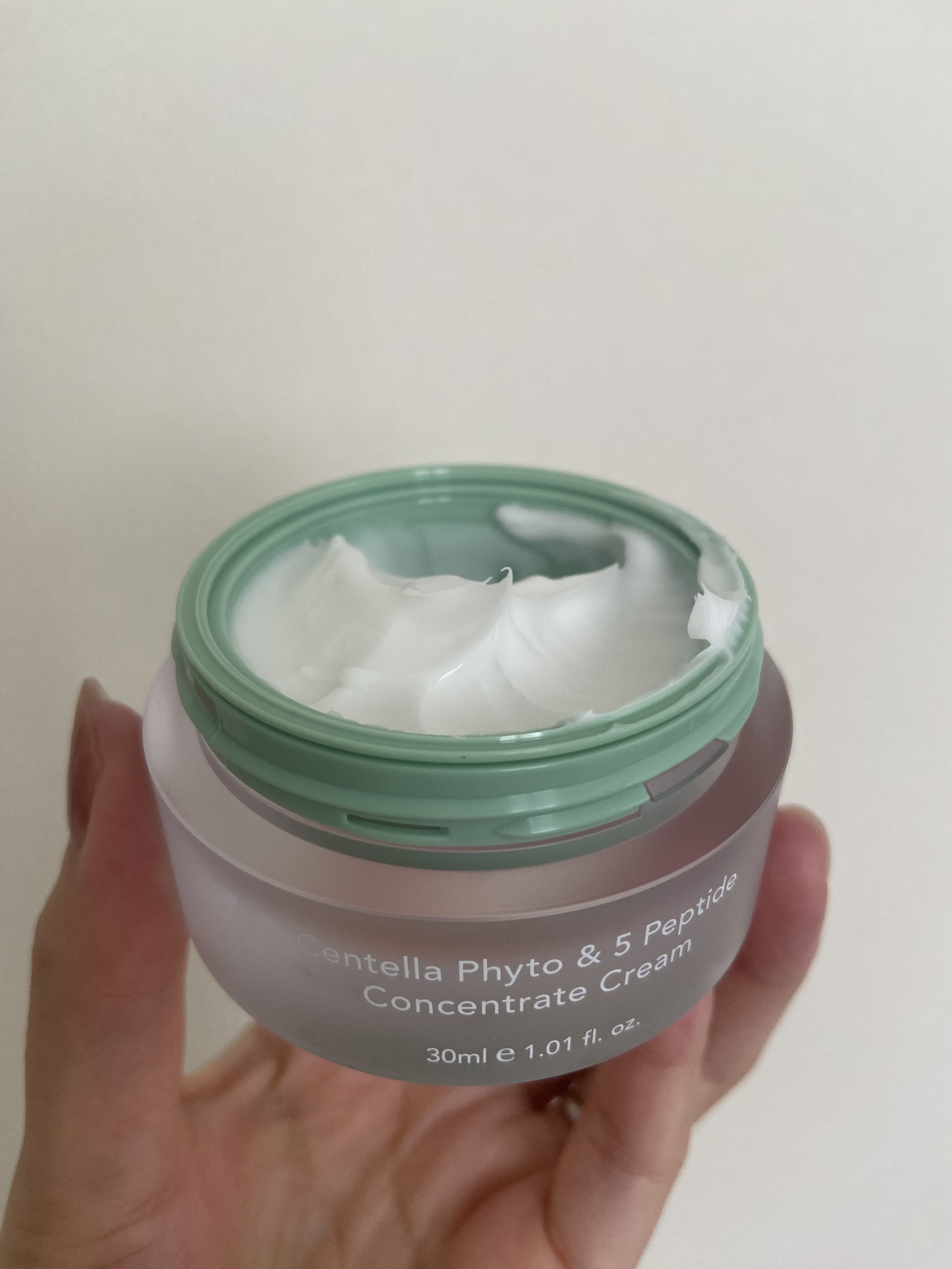 センテラフィト&5ペプチド コンセントレイトクリーム/haruharu wonder/フェイスクリームを使ったクチコミ（2枚目）