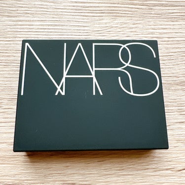 NARS ライトリフレクティング プリズマティックパウダーのクチコミ「✼••┈┈••✼••┈┈••✼••┈┈••✼••┈┈••✼
NARS
ライトリフレクティング .....」（2枚目）