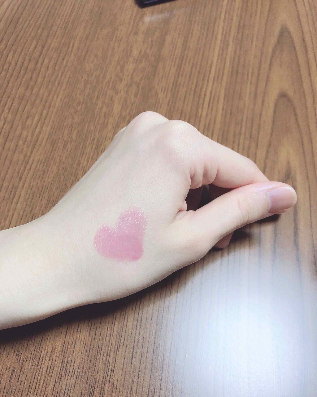 モイストピュアカラーリップ/ニベア/リップクリームを使ったクチコミ（3枚目）