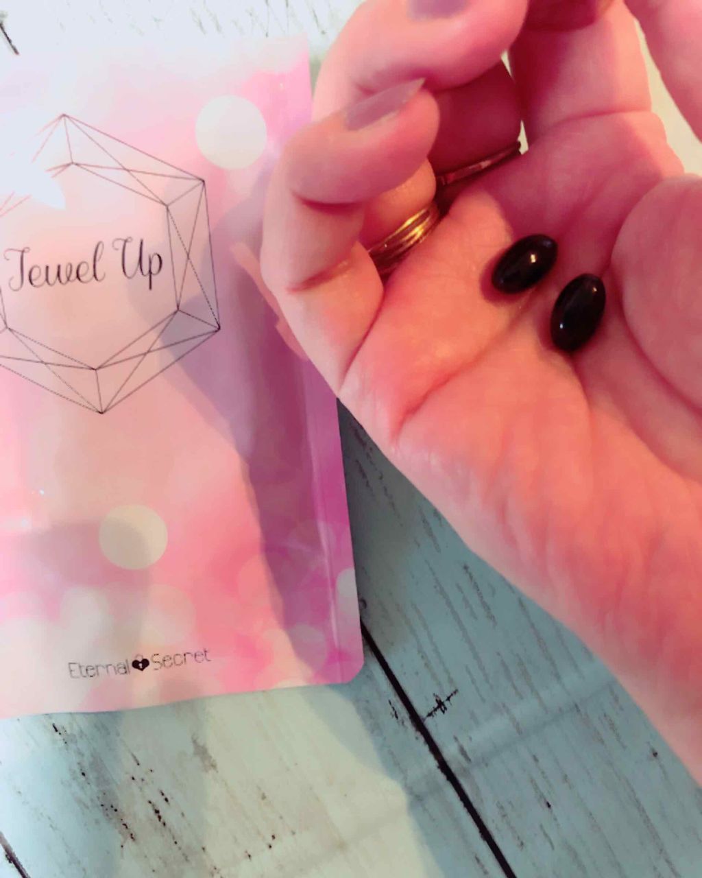 ジュエルアップ/Jewel Up/バスト・ヒップケアを使ったクチコミ（1枚目）