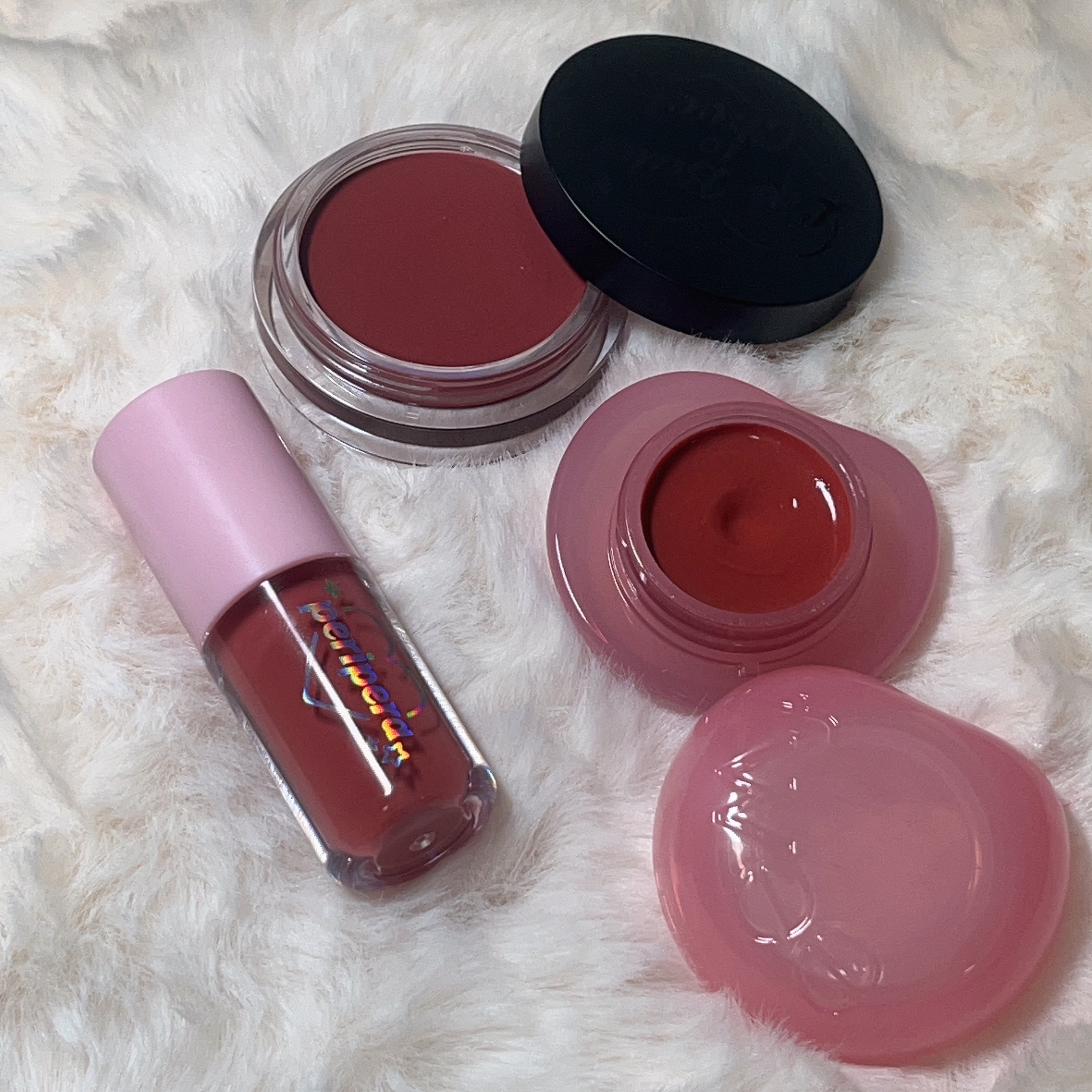 インク グラスティング リップ グロス/PERIPERA/リップグロスを使ったクチコミ（3枚目）