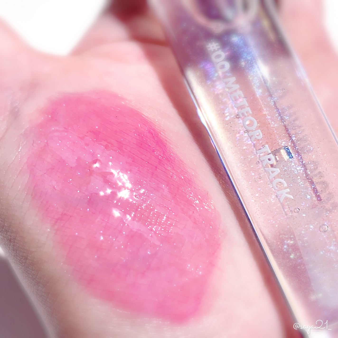 ジューシーラスティングティント/rom&nd/リップティントを使ったクチコミ(3枚目)