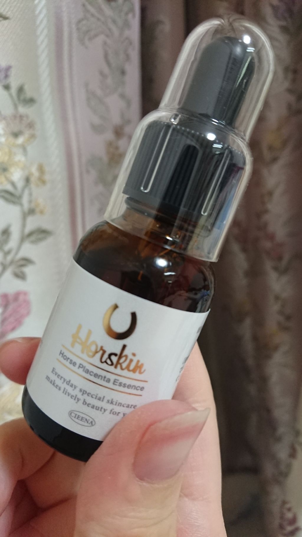 Horskin 馬プラセンタ原液美容液/CIEENA/美容液を使ったクチコミ（1枚目）