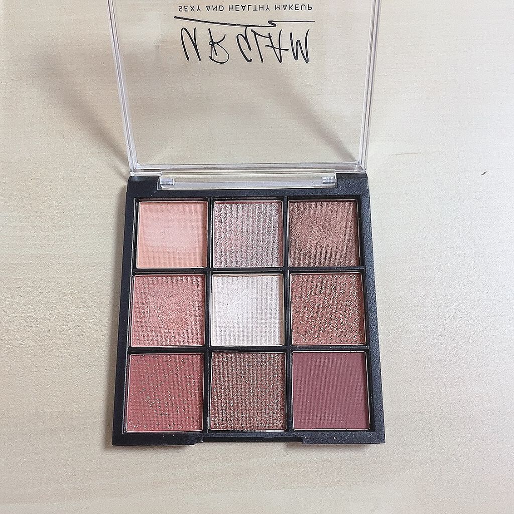 UR GLAM BLOOMING EYE COLOR PALETTE/U R GLAM/アイシャドウパレットを使ったクチコミ(2枚目)