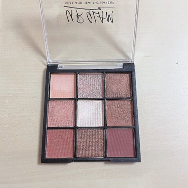 UR GLAM　BLOOMING EYE COLOR PALETTE/U R GLAM/パウダーアイシャドウを使ったクチコミ（2枚目）