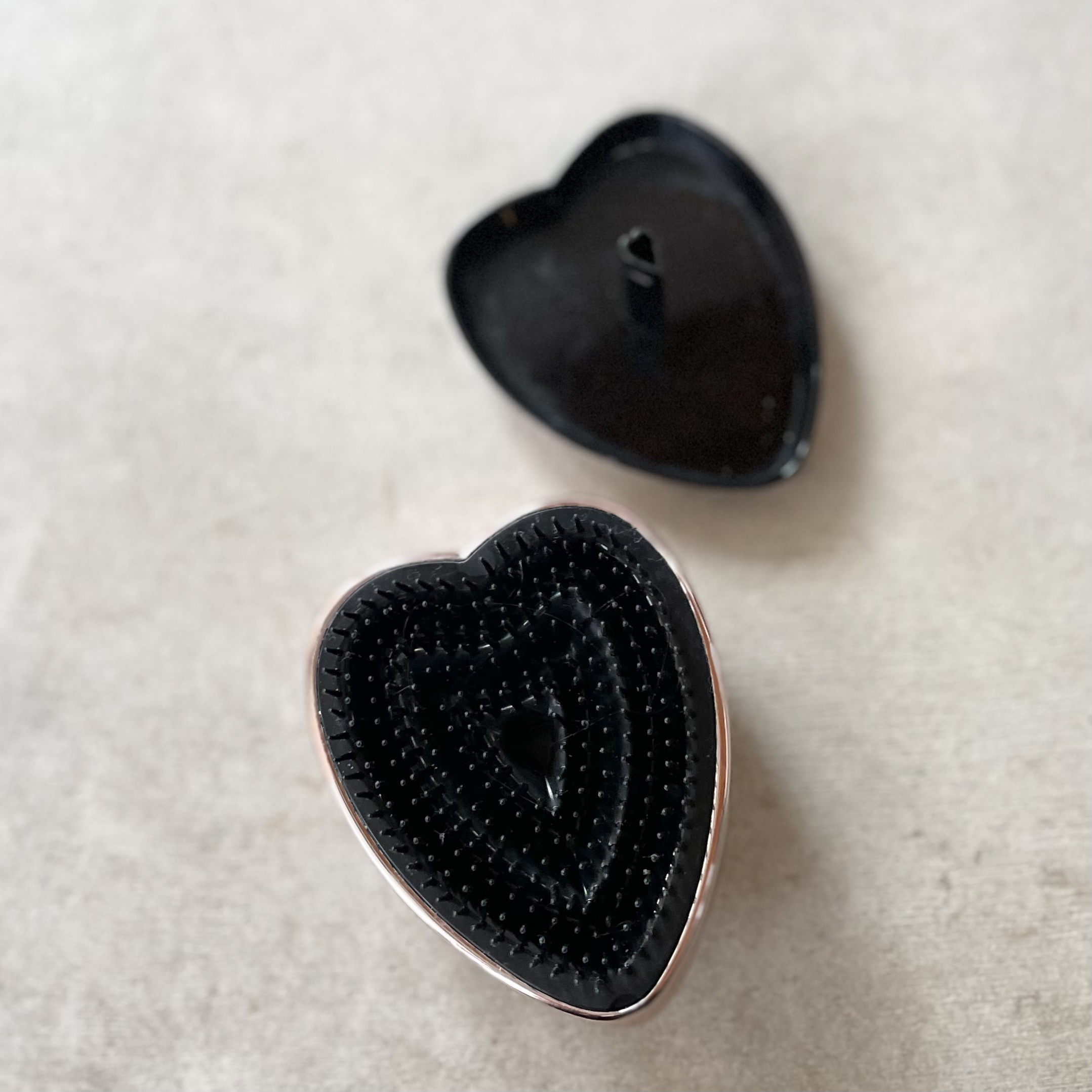 リファ ハートブラシ/ReFa/頭皮ケアを使ったクチコミ（2枚目）