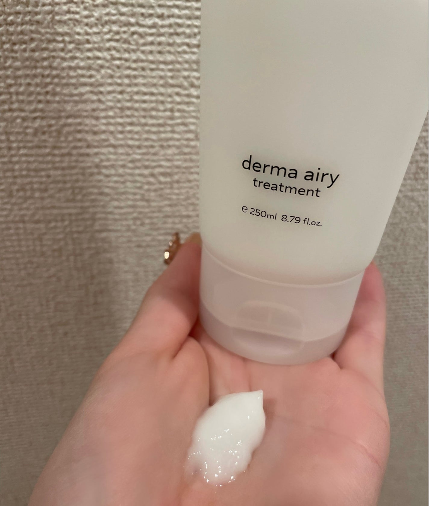 ゆら on LIPS 「arwe-dermaairytreatment-しっとりツヤツ..」(2枚目)