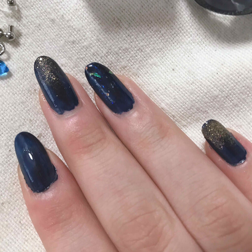 カラフルネイルズ/キャンメイク/マニキュアを使ったクチコミ(3枚目)