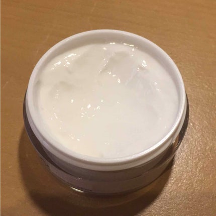 Hyaluron Cellular Filler Day Cream (Anti-age)/NIVEA(海外)/フェイスクリームを使ったクチコミ(3枚目)