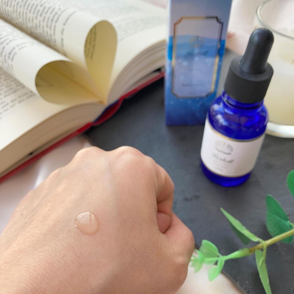 Rie_beauty on LIPS 「Reshellの美容液.自粛中のおうち時間中はゆっくりとス..」(4枚目)