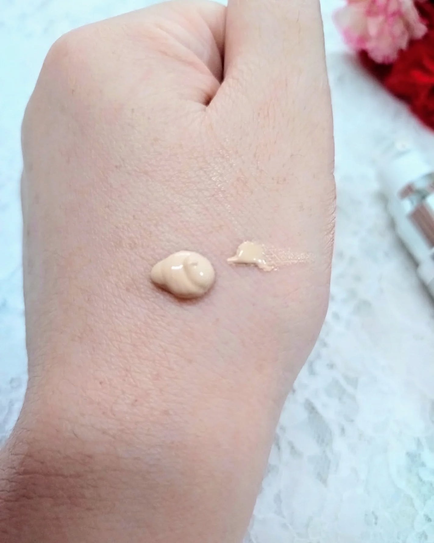 スキンセラムファンデーション/qiolo/リキッドファンデーションを使ったクチコミ(2枚目)