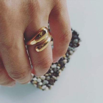 ひろちゃん on LIPS 「#宝石級ラメ動画#ジュエリースタジオ#東京ビックサイト#リング..」(2枚目)