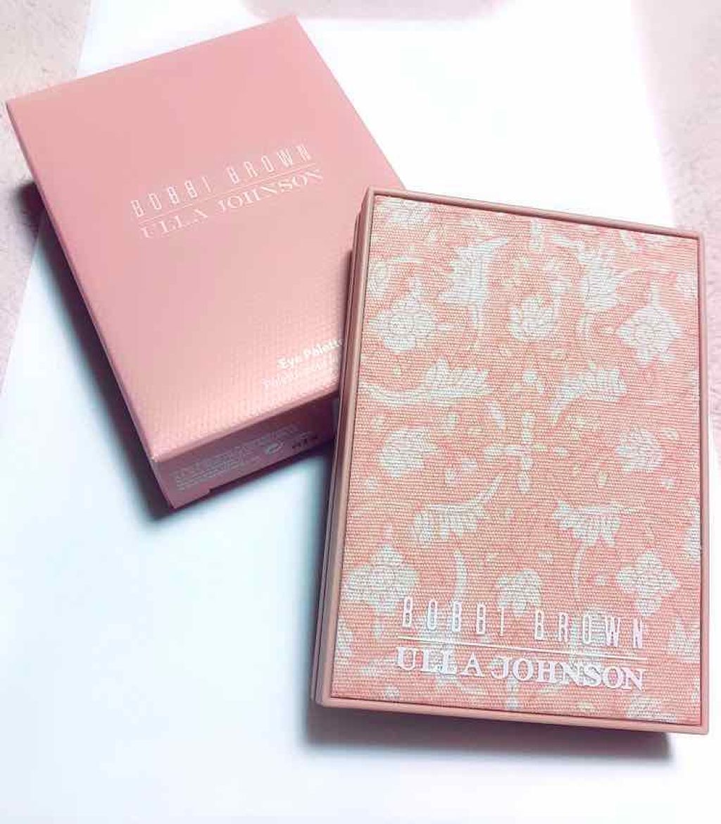 RiRi on LIPS 「BOBBIBROWN✖️ULLAJOHNSONアイパレットミヌ..」(1枚目)