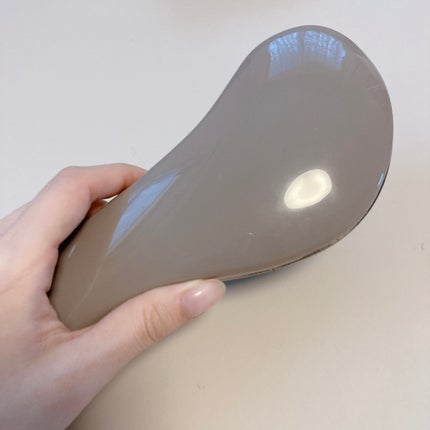 立体ヘアブラシ/DAISO/ヘアブラシを使ったクチコミ(5枚目)