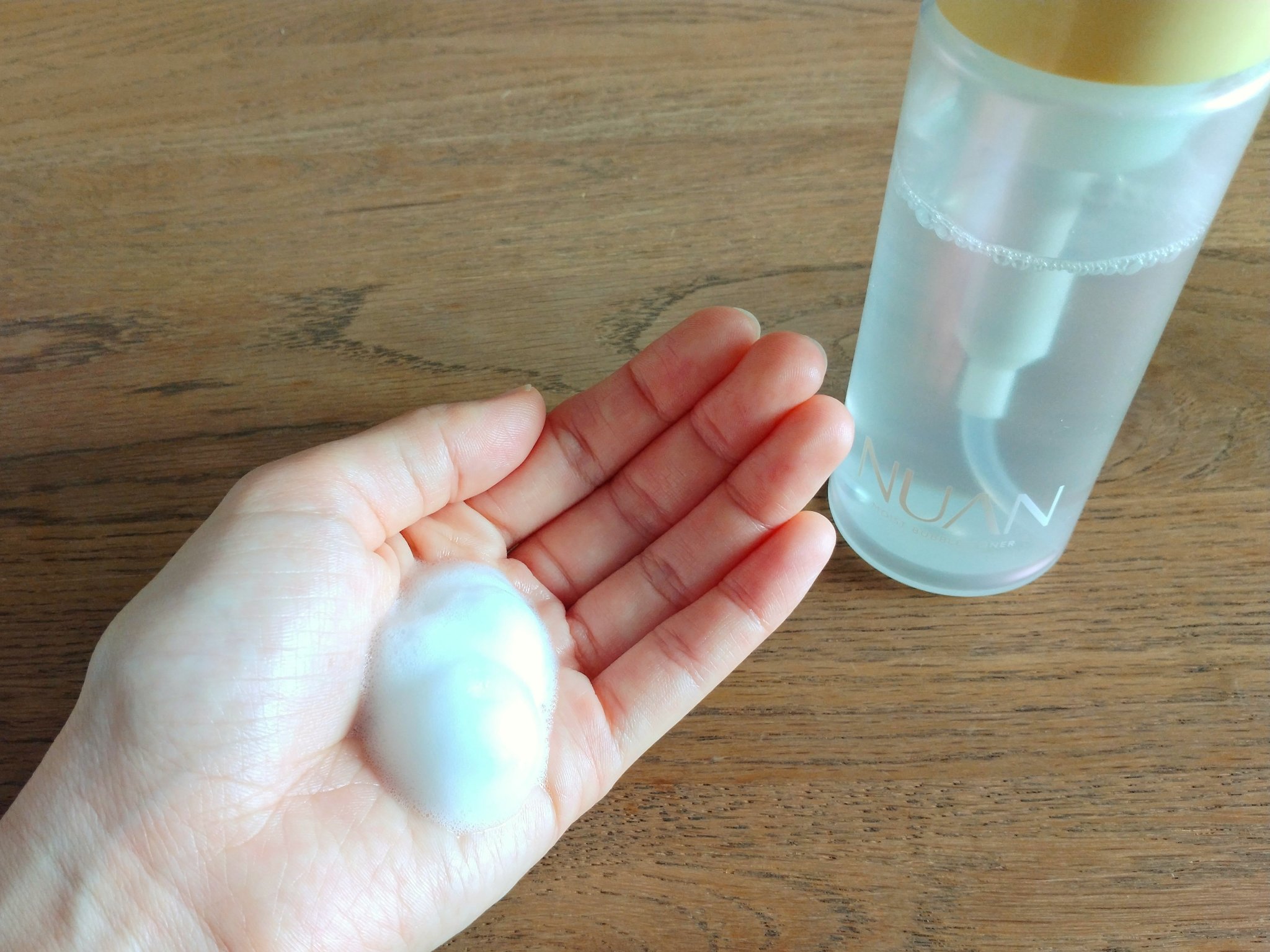 浸透バブル化粧水/NUAN/化粧水を使ったクチコミ（2枚目）