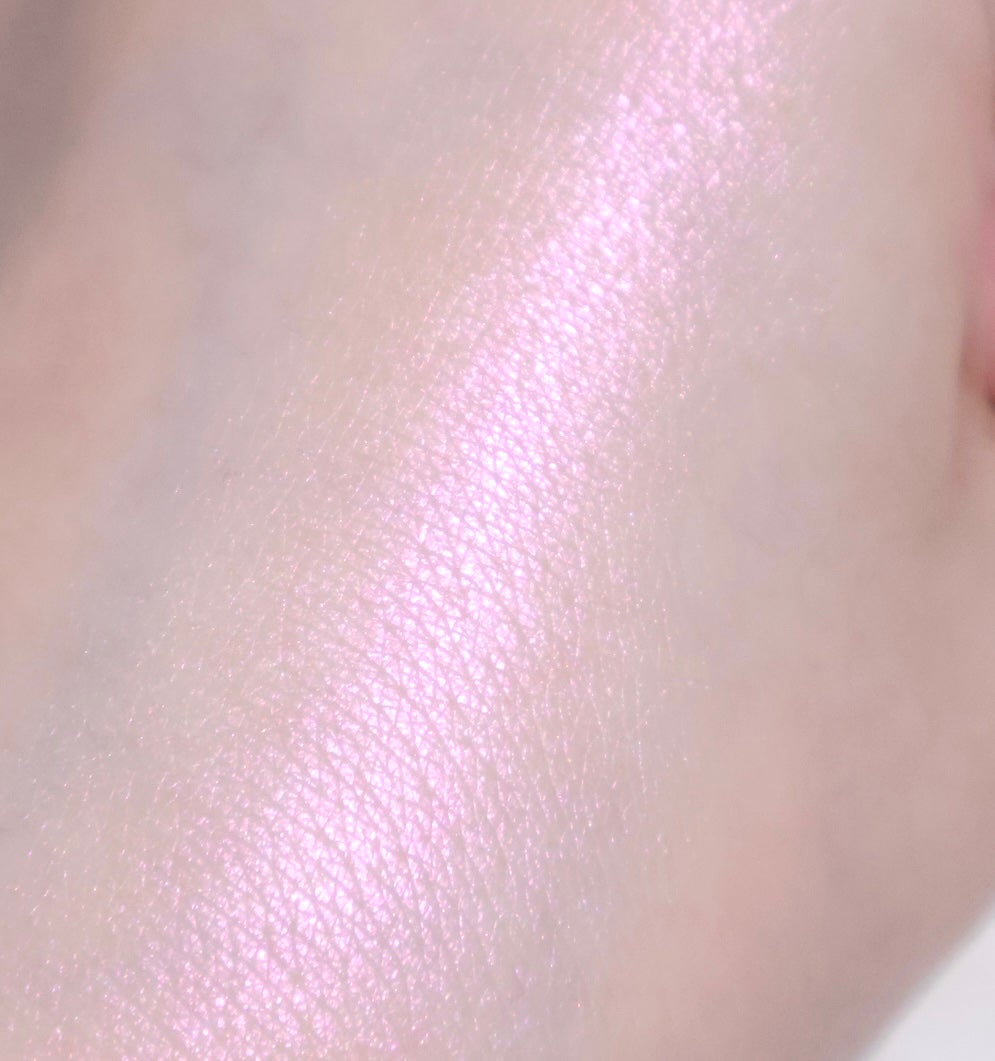 プードゥル ルミエール/CHANEL/パウダーハイライトを使ったクチコミ(1枚目)