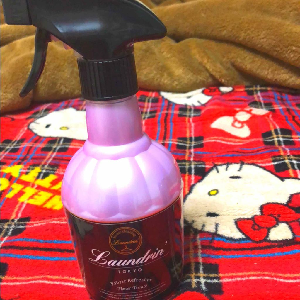 ファブリックミスト クラシックフローラル/ランドリン/ファブリックミストを使ったクチコミ(2枚目)