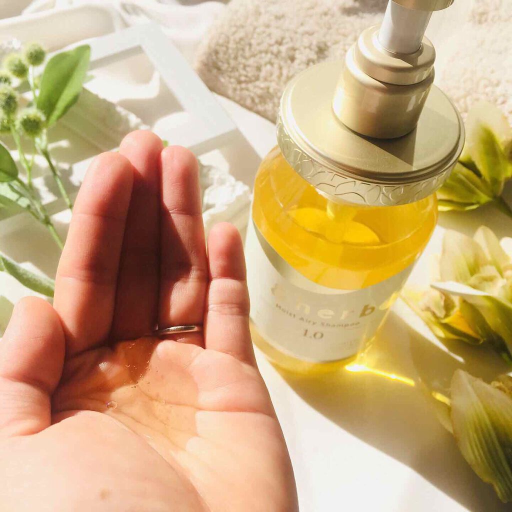 モイストエアリーシャンプー1.0/＆herb/市販シャンプーを使ったクチコミ（2枚目）