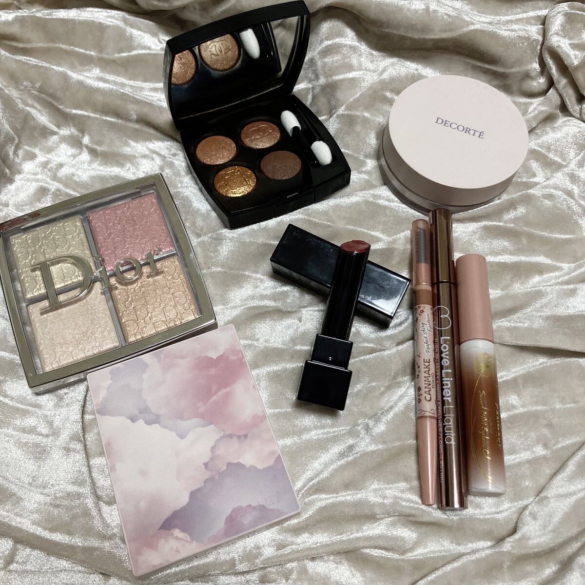 レ キャトル オンブル/CHANEL/アイシャドウパレットを使ったクチコミ（1枚目）