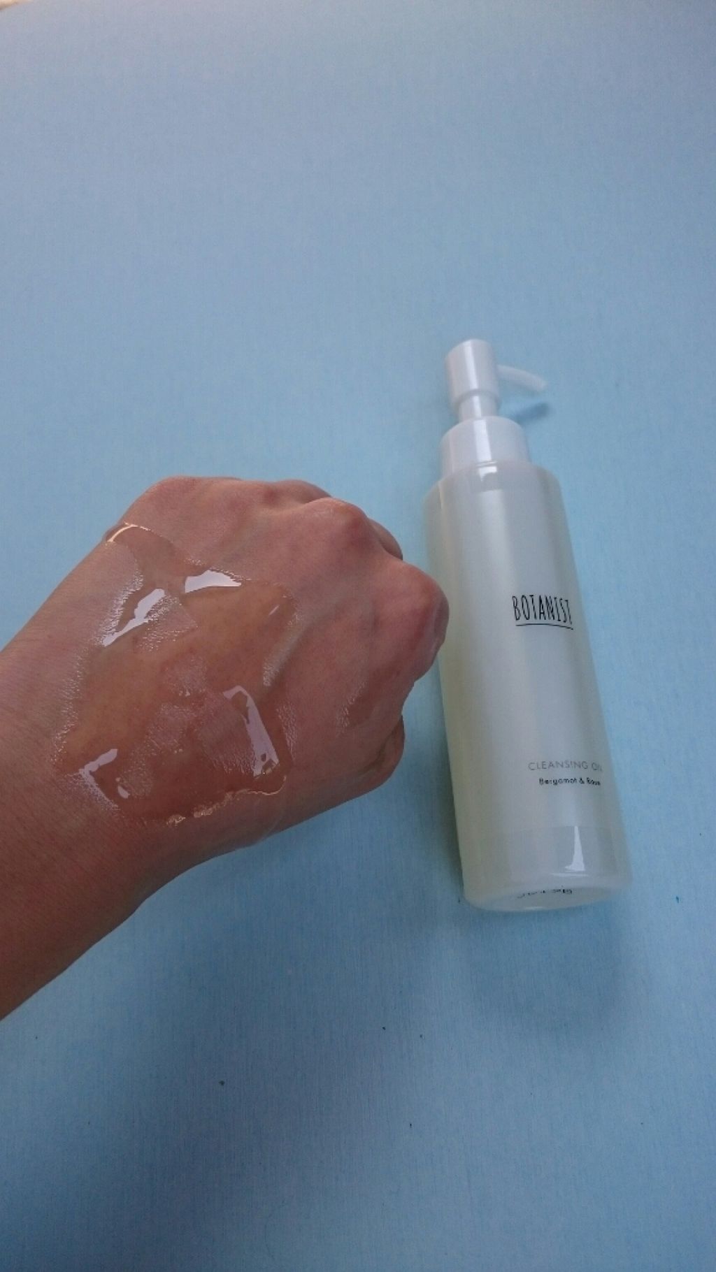 ボタニカルクレンジングオイル(ベルガモット&ローズの香り)/BOTANIST/オイルクレンジングを使ったクチコミ(1枚目)