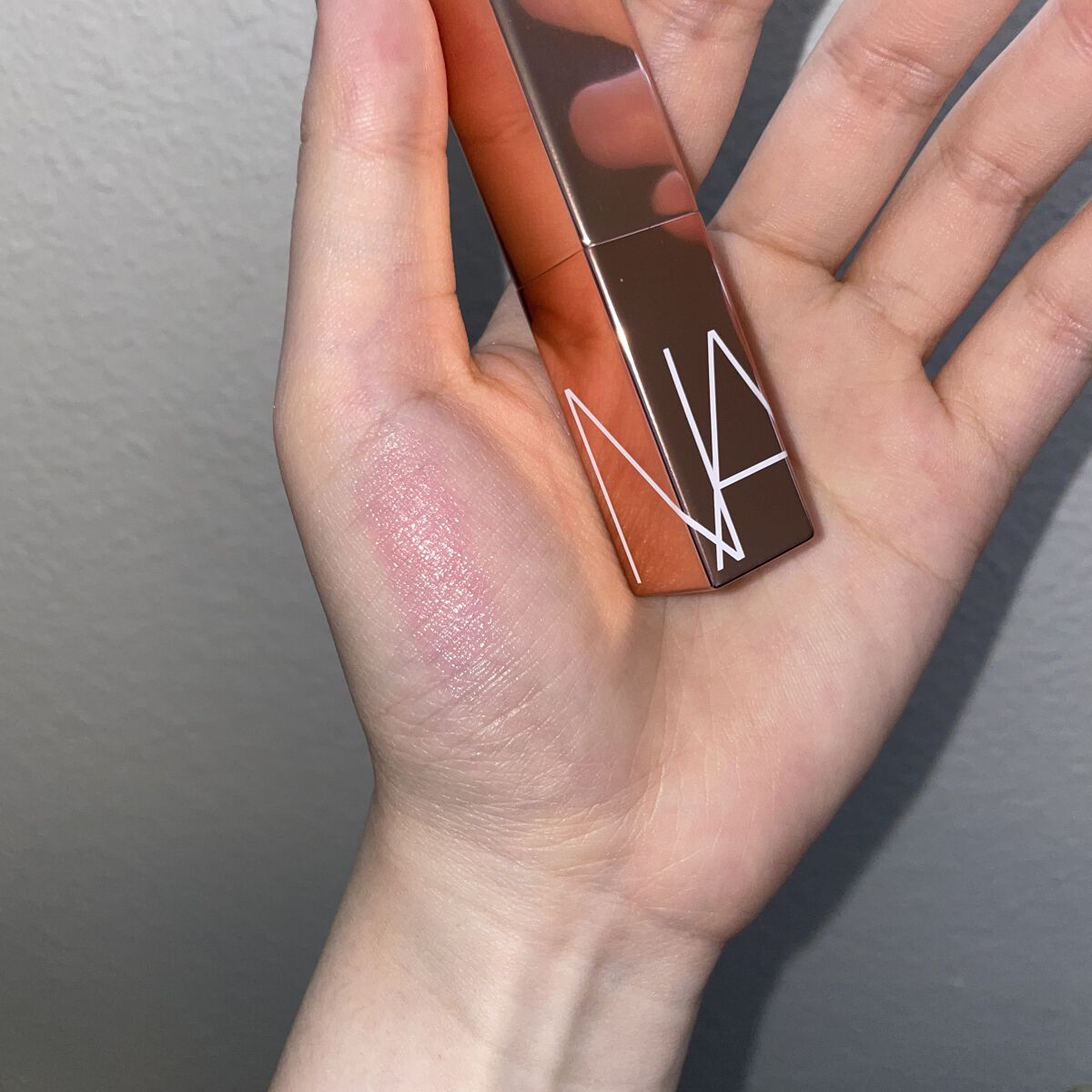 アフターグロー リップバーム 3420/NARS/リップバームを使ったクチコミ（3枚目）